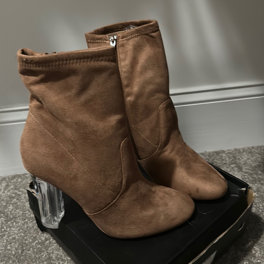 Luna Ankle Booties
